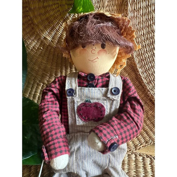 Handmade Farmer wooden doll - Picture 2 of 9